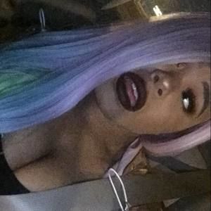 Meet your Posher, Flame